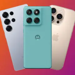 Trzy smartfony: Samsung, Motorola i iPhone, prezentują ranking najlepszych telefonów.