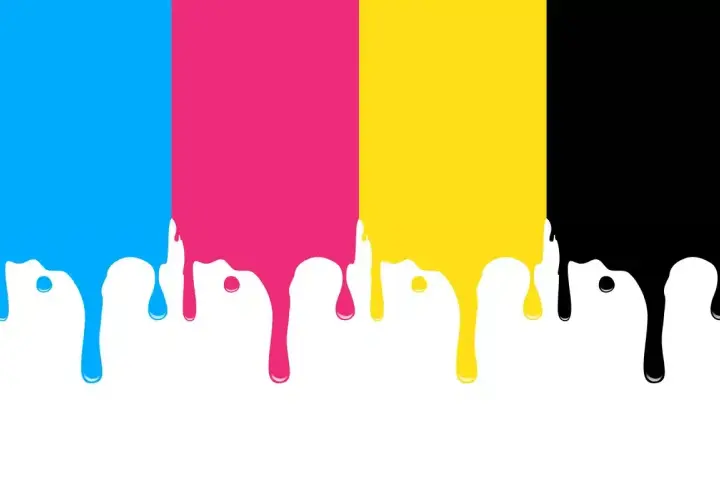 Kolory cmyk: cyjan, magenta, żółty i czarny spływają w dół, tworząc krople.