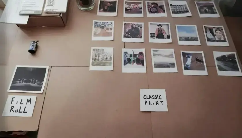 Zdjęcia z rolki filmowej i klasyczne wydruki. Zastanawiasz się, ile kosztuje wydrukowanie zdjęcia w Rossmannie?