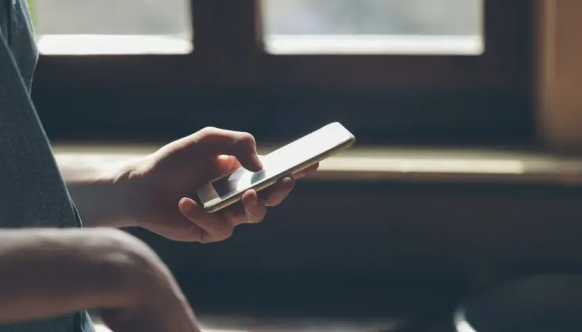 Jak sprawdzić aparat w telefonie i uniknąć problemów z jakością?
